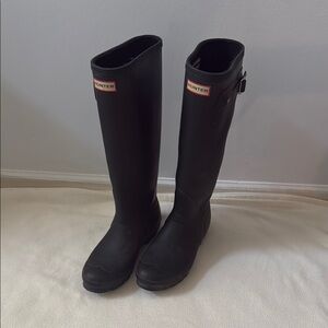 Hunter Classic Black Knee-High Boots